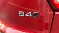 Volvo Xc40 2.0 B4P Inscription 5dr AWD Auto Petrol Estate